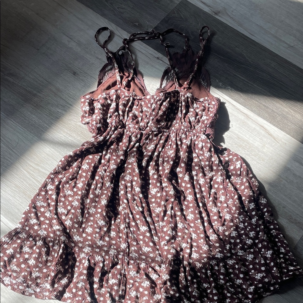 Trixxi Brown Lace Floral Dress - Picture 5 of 6